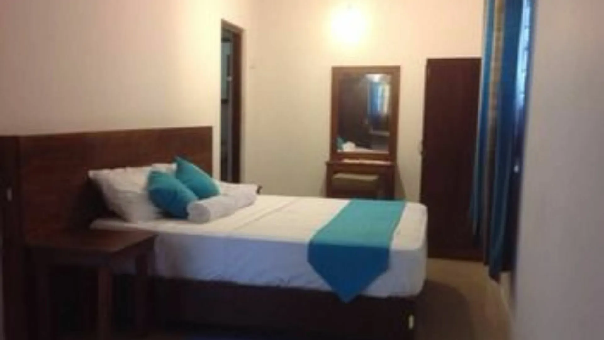 *** Guest house Tree Breeze Inn Kandy Sri Lanka
